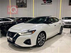 Nissan Maxima